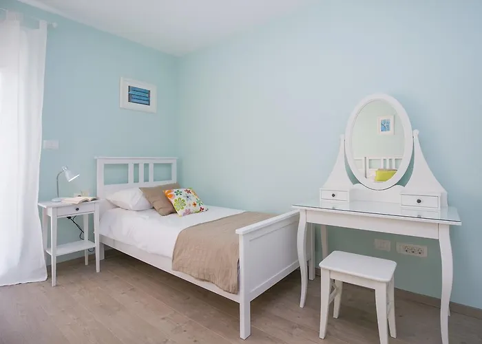 Ivana شقة لابين