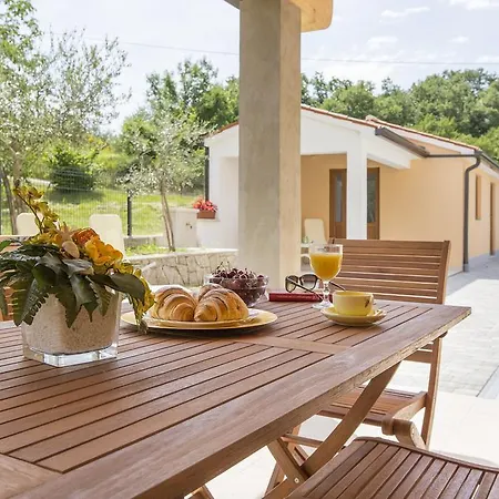 Apartment Ivana Labin (Istria)